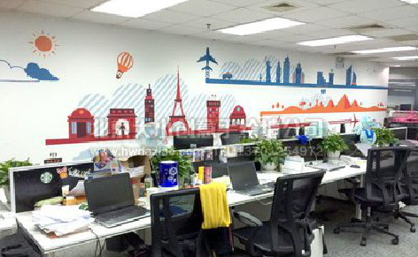 炉霍教你设计办公室墙绘的方法。