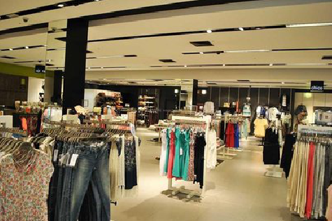 炉霍商场里的店面怎么装修？