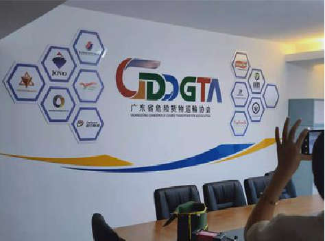 炉霍公司走廊文化墙如何设计布置？